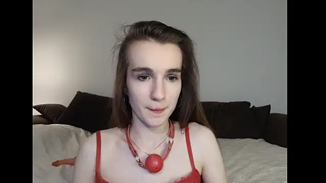 Snapshot of Gabriela_Dal chatting on 10/15/25, 03:42 Gabriela Dal online show from 10/15/25, 03:42