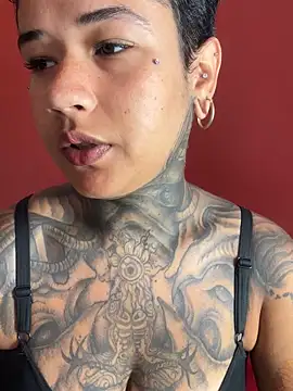 Snapshot of xbigpeach chatting on 10/06/25, 11:22 xbigpeach online show from 10/06/25, 11:22