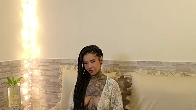 xbigpeach online show from 04/07/26, 10:00