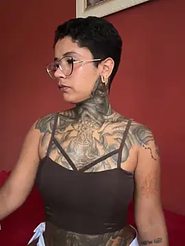 Snapshot of xbigpeach chatting on 09/22/25, 06:36 xbigpeach online show from 09/22/25, 06:36