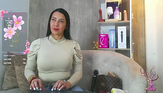 cortney tayler online show from 12/02/25, 07:48