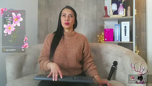 cortney tayler online show from 11/18/25, 07:39