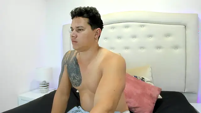 EclipseandFlame online show from 09/22/25, 02:01