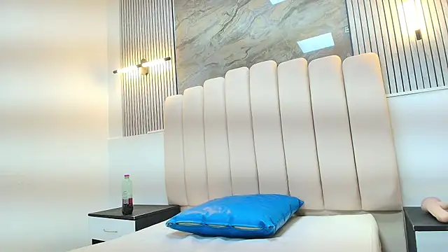 agatha fit online show from 01/16/26, 01:20