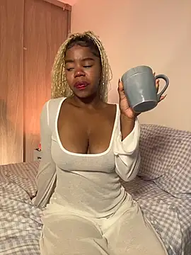 Sweet-Jade online show from 11/22/25, 09:08