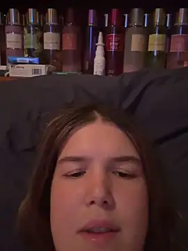 IssadoraaPink online show from 09/24/25, 07:20