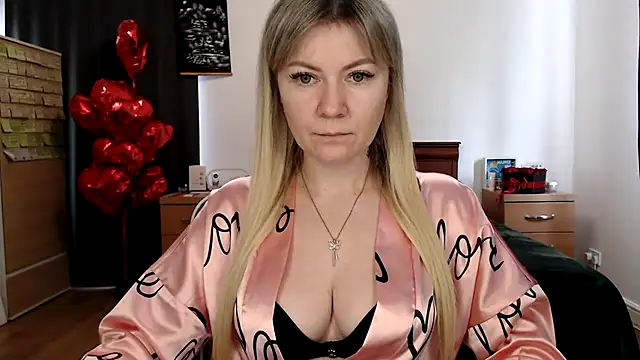 ParadiseAlina online show from 02/14/26, 01:44