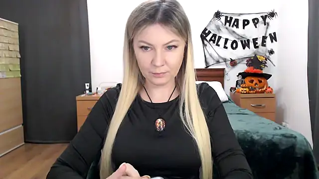 ParadiseAlina online show from 10/27/25, 07:37