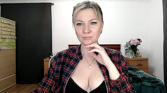 ParadiseAlina online show from 02/10/25, 06:35