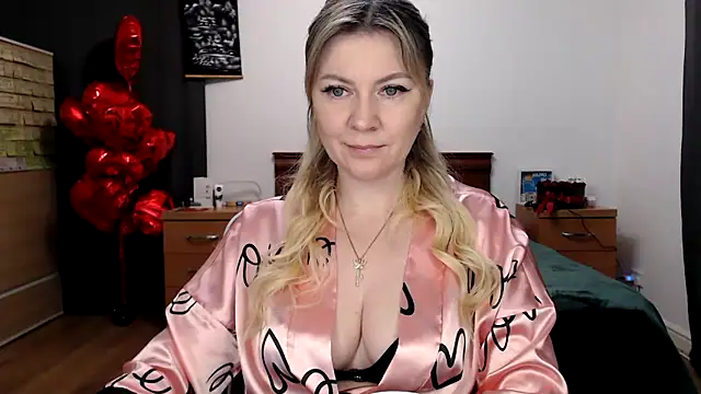 ParadiseAlina online show from 02/15/26, 06:07