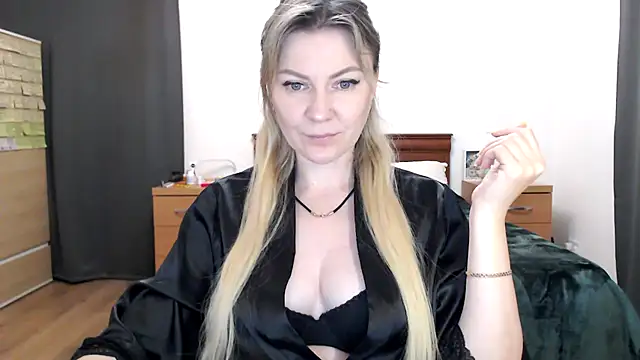 ParadiseAlina online show from 10/19/25, 07:27