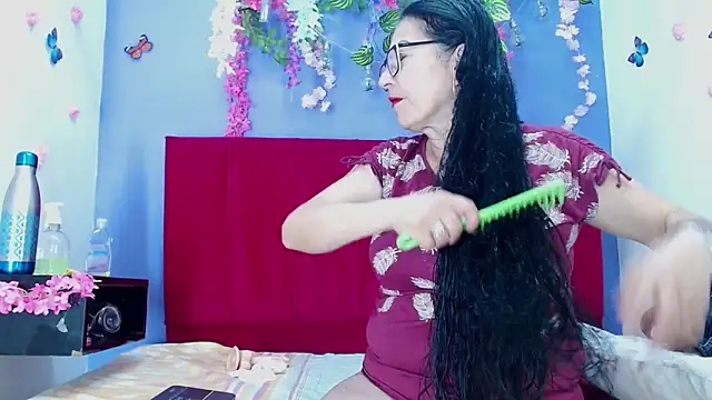 Snapshot of andrealopezcm101 chatting on 09/20/25, 11:26 andrealopezcm101 online show from 09/20/25, 11:26