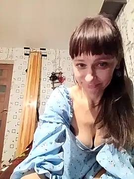 Lietta  online show from 11/27/25, 09:15