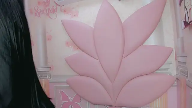 miaskinny20 online show from 10/14/25, 11:44