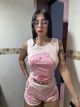 Clawd hot online show from 11/25/25, 01:22