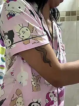 Clawd hot online show from 12/17/25, 01:38