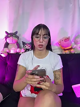 Clawd hot online show from 03/18/26, 01:57