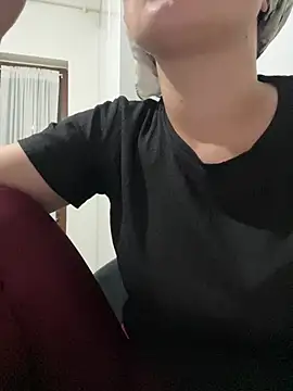 delibiri11 online show from 06/13/26, 10:40