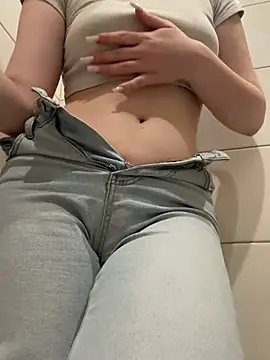 Cumonmme online show from 02/13/26, 10:10