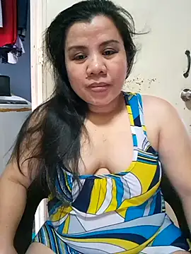 hotlyn45 online show from 12/05/25, 03:05