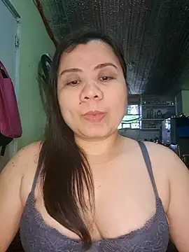 hotlyn45 online show from 03/17/26, 12:02