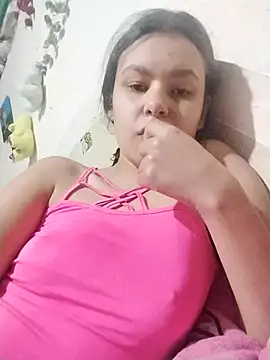 Snapshot of marisolcardona chatting on 09/19/25, 10:30 marisolcardona online show from 09/19/25, 10:30