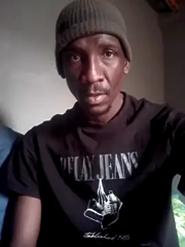 longdickson12345 online show from 07/07/26, 07:34