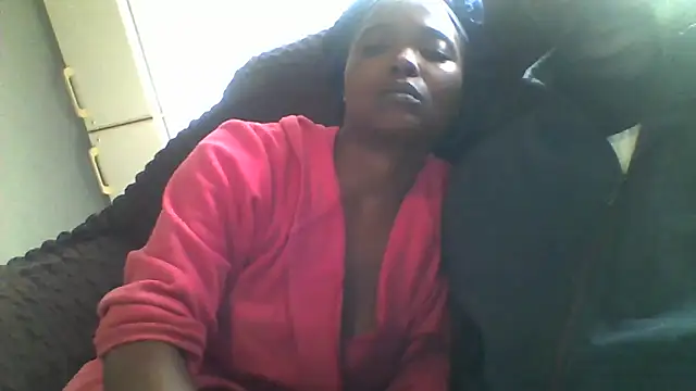 longdickson12345 online show from 04/25/26, 01:25