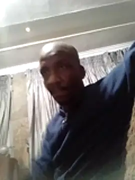 longdickson12345 online show from 11/18/25, 08:34