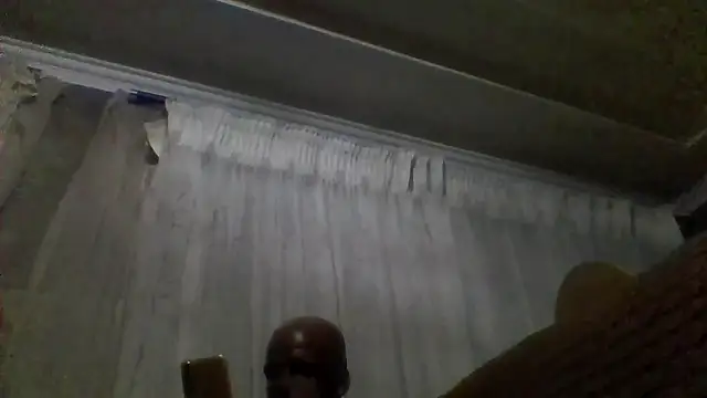 longdickson12345 online show from 12/15/25, 07:41