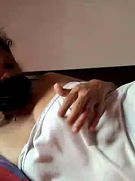 Snapshot of Anuki_Sexy chatting on 05/09/26, 09:34 Anuki Sexy online show from 05/09/26, 09:34