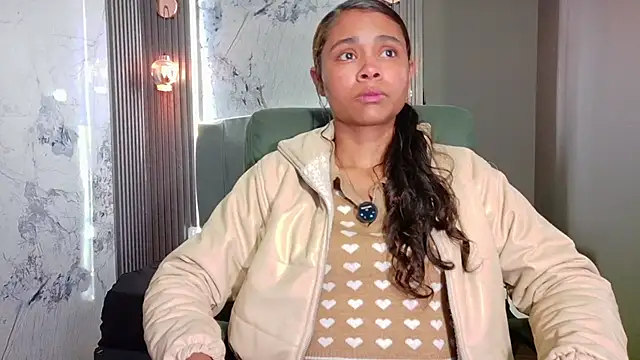 Kristall 06 online show from 11/16/25, 02:27