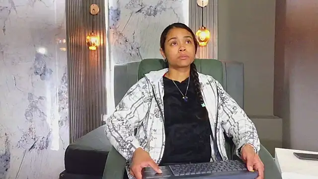 Kristall 06 online show from 12/02/25, 02:45