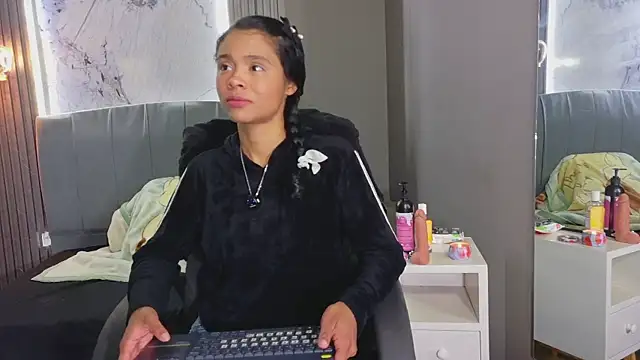 Kristall 06 online show from 02/24/26, 03:40