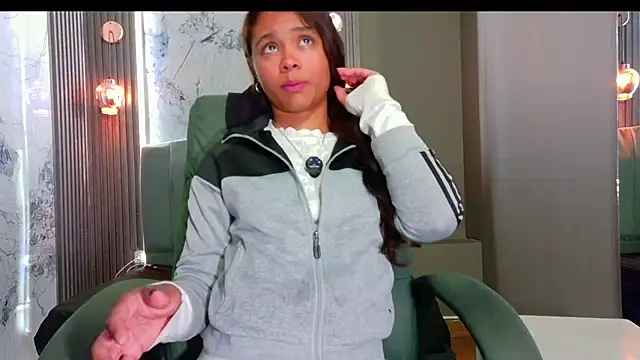 Kristall 06 online show from 11/23/25, 02:32