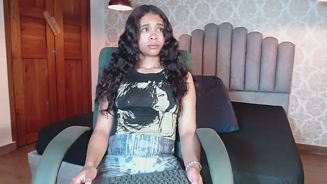 Kristall 06 online show from 10/08/25, 03:41