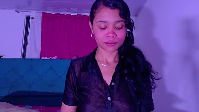 Snapshot of Kristall_06 chatting on 07/10/26, 05:29 Kristall 06 online show from 07/10/26, 05:29