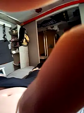 Snapshot of Cum515088 chatting on 09/28/25, 02:40 Cum515088 online show from 09/28/25, 02:40