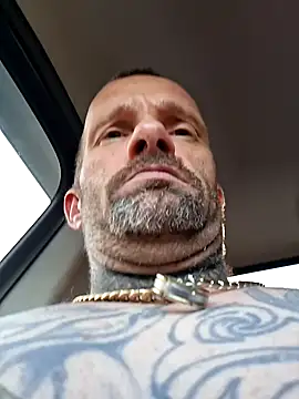 Snapshot of Cum515088 chatting on 10/02/25, 01:25 Cum515088 online show from 10/02/25, 01:25