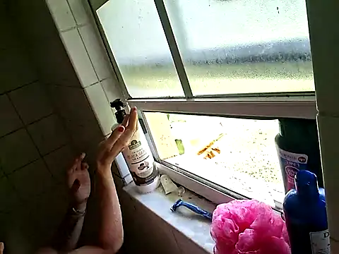 Snapshot of Cum515088 chatting on 10/06/25, 05:02 Cum515088 online show from 10/06/25, 05:02