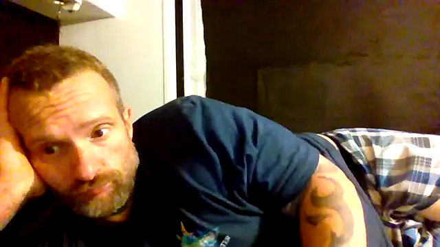 Snapshot of Cum515088 chatting on 04/18/26, 08:49 Cum515088 online show from 04/18/26, 08:49