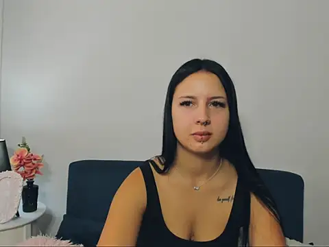 TaliaAdorable online show from 10/03/25, 06:26