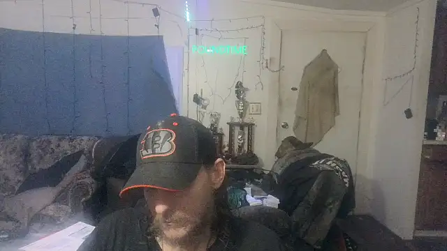 Poundtown1226 online show from 01/07/26, 05:12