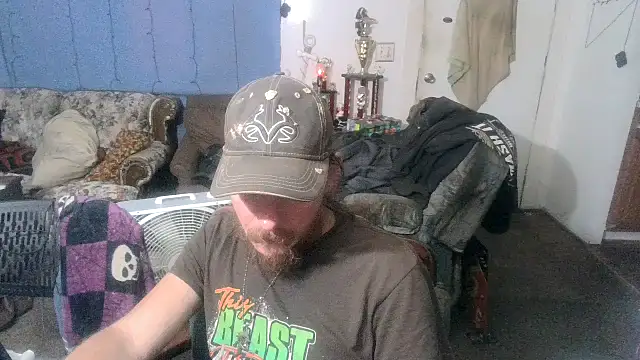 Poundtown1226 online show from 09/11/25, 02:22