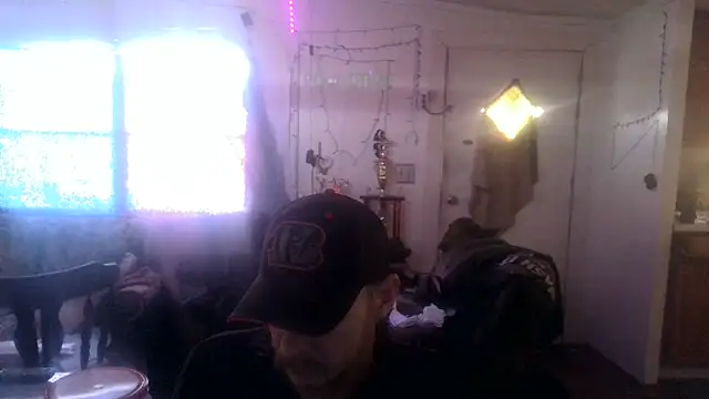 Poundtown1226 online show from 01/05/26, 09:07