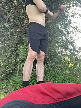 anhkiet huang online show from 04/09/26, 08:42