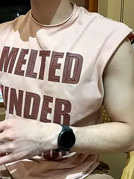 Snapshot of anhkiet_huang chatting on 10/30/25, 01:31 anhkiet huang online show from 10/30/25, 01:31