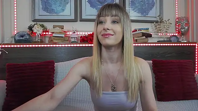 MuseDollX online show from 04/08/26, 07:48