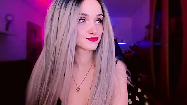 MistressJolie online show from 02/20/26, 04:53