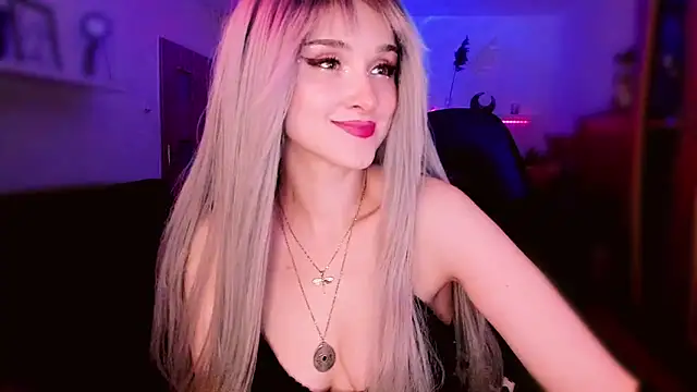 MistressJolie online show from 03/25/26, 04:01